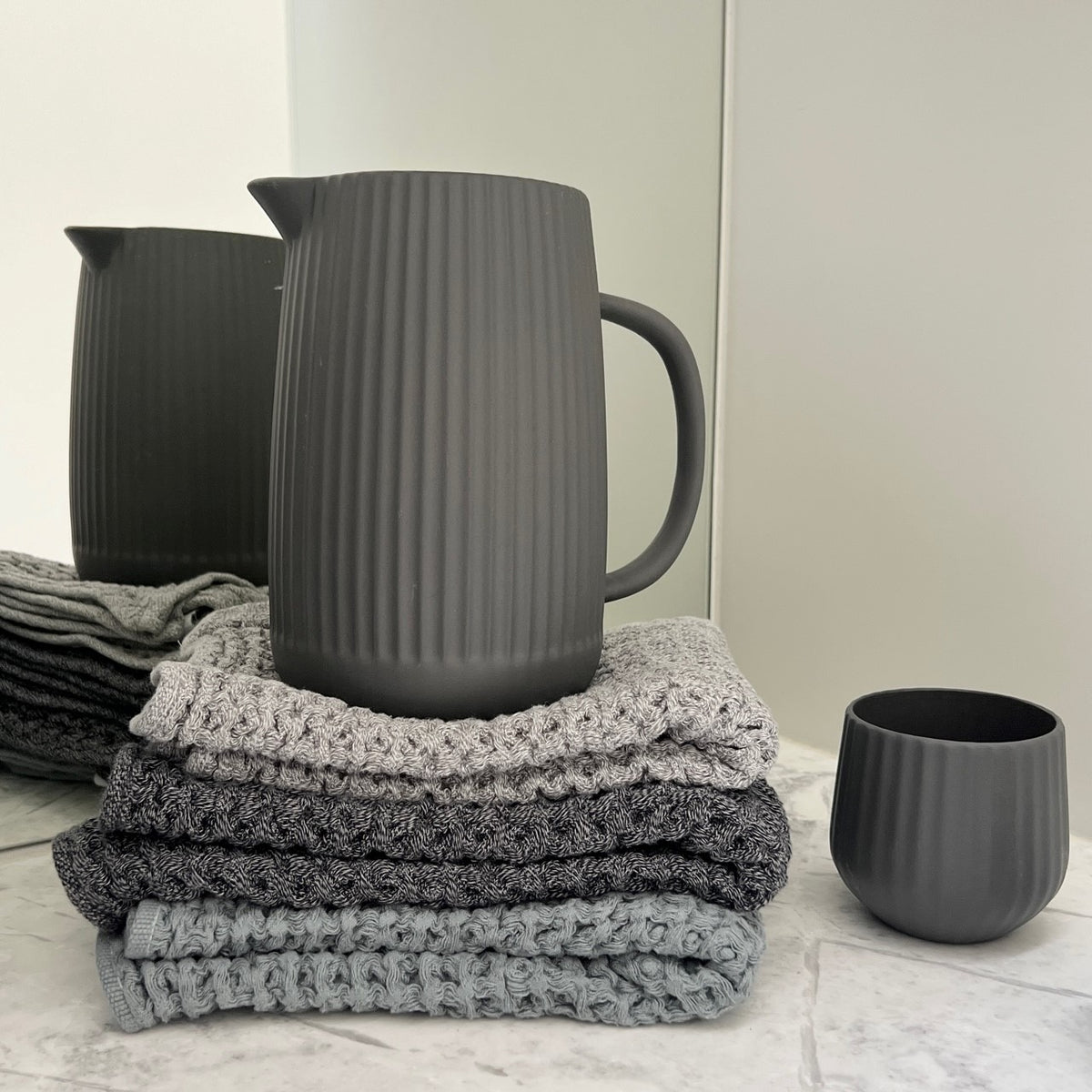 Flax Amity Jug h20cm- Charcoal – Flax Ceramics