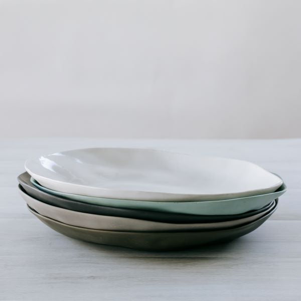 Flax Charger Plate d35cm - Khaki – Flax Ceramics