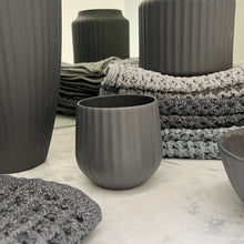 Load image into Gallery viewer, Flax Amity 3 piece  Set Charcoal
