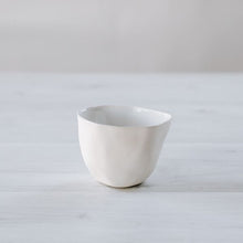 Load image into Gallery viewer, Flax Dip Bowl h9cm - White
