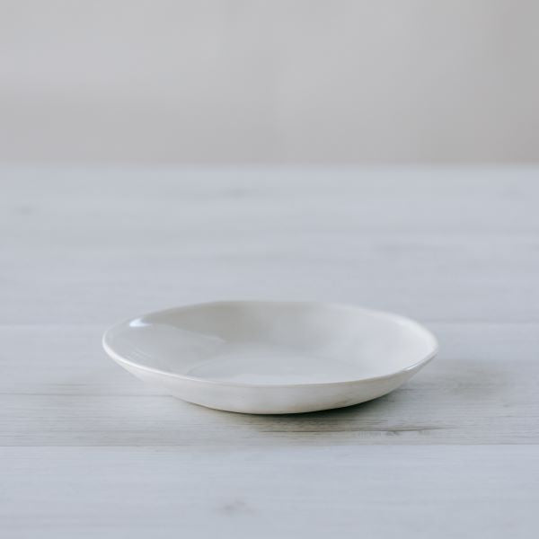 Flax Saucer d13cm - White