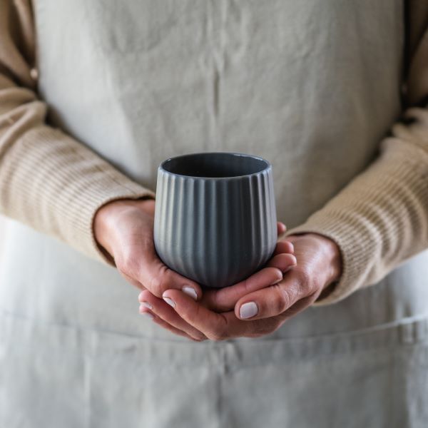 Flax Amity Cup h9cm - Charcoal