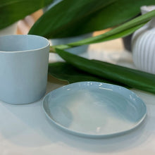 Load image into Gallery viewer, Flax Round Saucer 13.5cm Duck Egg
