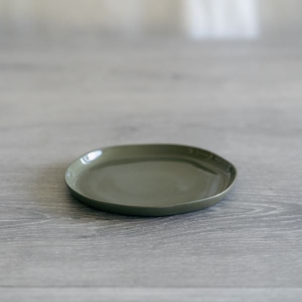 Flax Round Saucer 13.5cm  Khaki