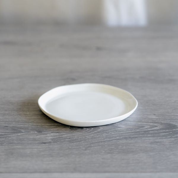 Flax Round Saucer 13.5cm  White
