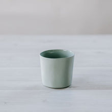 Load image into Gallery viewer, Flax Round Cup d8cm Duck Egg
