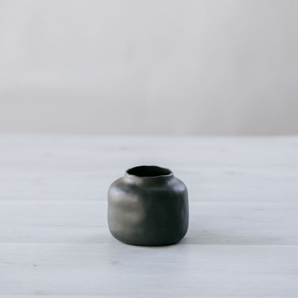 Flax Vue Vase D9H8 Charcoal