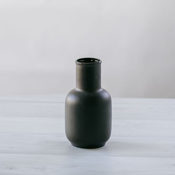 Flax Carafe Charcoal