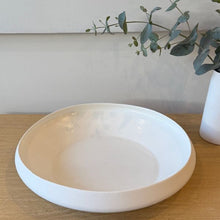 Load image into Gallery viewer, Flax ED Salute Bowl - White
