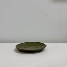Load image into Gallery viewer, Flax Saucer d13cm - Khaki
