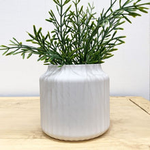 Load image into Gallery viewer, Flax Amity Pot h12cm - White
